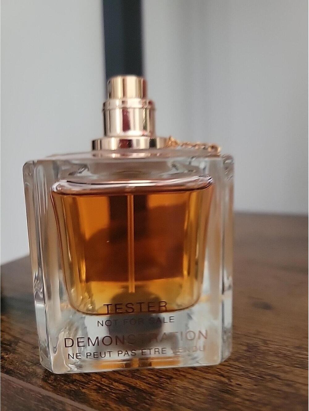 Gucci by Gucci for Women Eau de Toilette Spray 2.5 FL oz READ - Picture 3 of 4